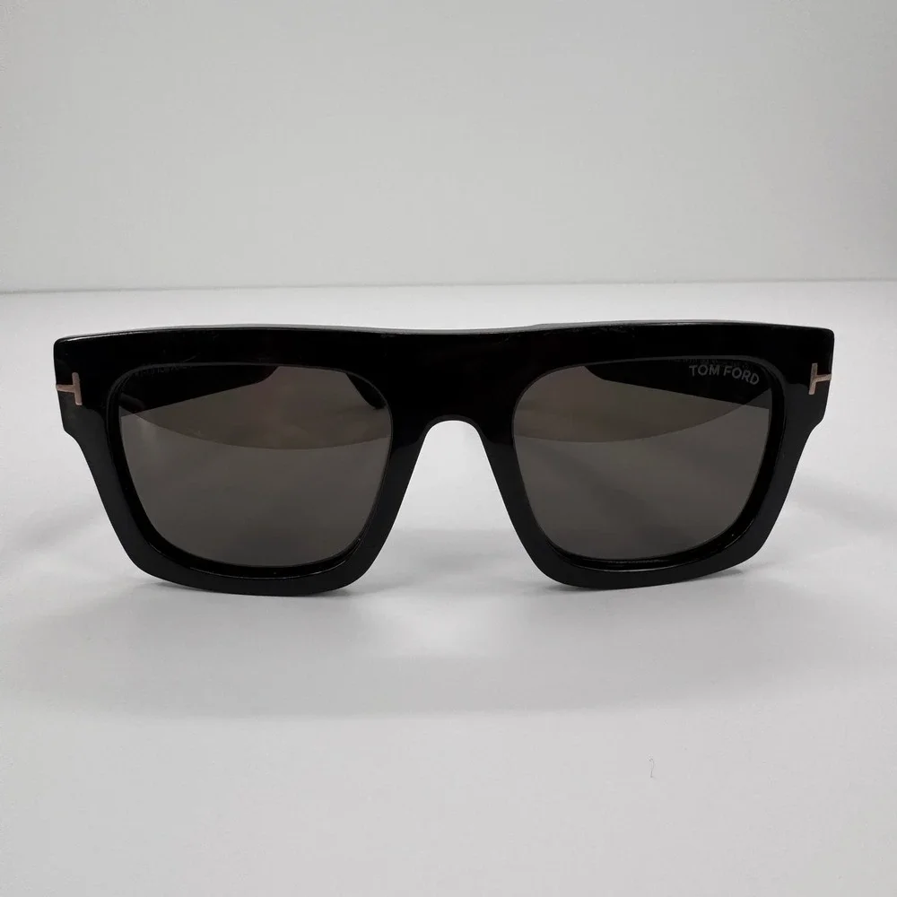 Tom Ford Fausto TF711 01A Black Square Sunglasses Rose‎ Gold T Logo Italy 53mm
